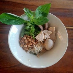 หมี่ขาวหมูแห้ง