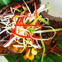 ปลาอินทรีย์.... ทอดน้ำปลาน่าจะดีกว่า