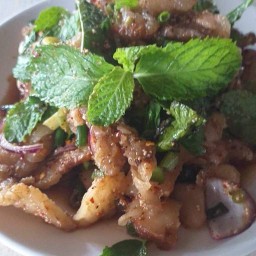 ลาบยโส อำเภอป่าติ้ว