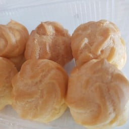 เอแคร์ ไส้ครีม