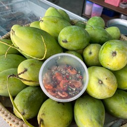 มะม่วงน้ำปลาหวาน