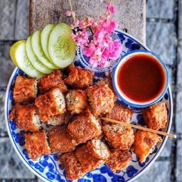 ชุดเกี้ยนหมู size L