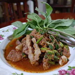ลาบยโสธร อาหารอีสาน แซ่บอีหลี