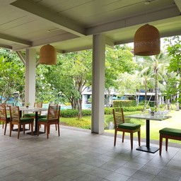 Holiday Ao Nang Beach Resort