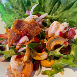 ยำถั่วพูกุ้ง