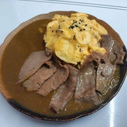 ข้าวแกงกะหรี่เนื้อวากิว