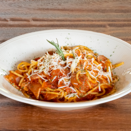 สปาเกตตี้ซอสมะเขือเทศหมู