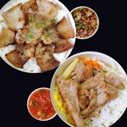 ก๋วยเตี๋ยวเรือ เอเชีย ปิ่นเกล้า