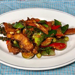 ผัดเผ็ด