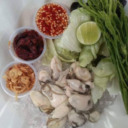 หอยนางรมทรงเครื่อง