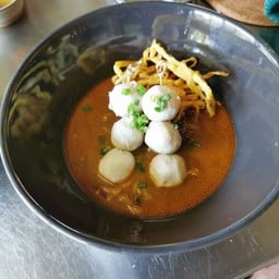 เฮือนแสงคำแม่ริม