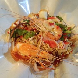 ยำมาม่าทะเล