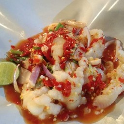 ยำเล็บมือนาง