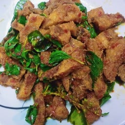 ผัดพริกแกง(เป็นกับ)