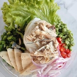 ปลาแซลมอล กุ้งดองซีอิ๊ว คุณแป้ง