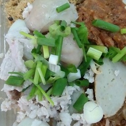 ร้านป้าแก่ ข้าวขาหมู