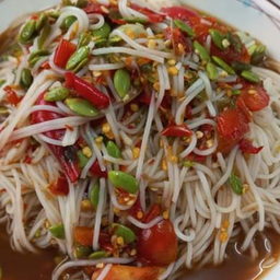 ตำขนมจีน