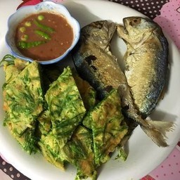 ตามสั่ง ไข่เจียว ลูกชิ้นทอด🍅 น้ำตาลสด ไอติมทอด