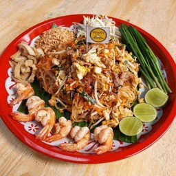 ผัดไทยถาด