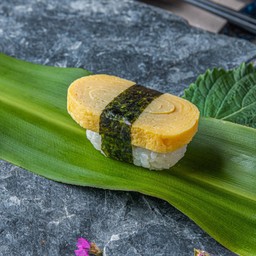 (13) ซูชิไข่หวาน