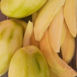 ผลไม้แช่เย็น(ตลาดเจริญสุข)