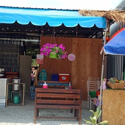 บุญเติมข้าวขาหมูข้าวมันไก่อาหารอีสานอาหารตามสั่ง ถนนเป็นเอก