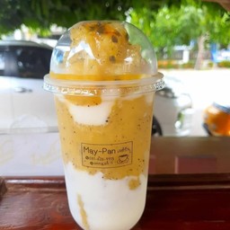 เสาวรสโยเกิร์ต