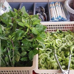 ผักสด