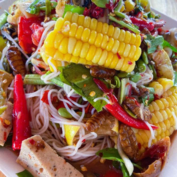 ตำซั่วข้าวโพ้ดหมูยอ