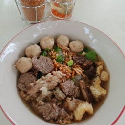 ก๋วยเตี๋ยวลองมาจิม