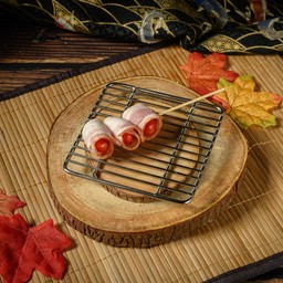 02 Tomato bacon skewers