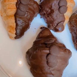 ครัวซองชอคโกแลต