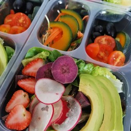 สลัดผักผลไม้+ฟักทองญี่ปุ่น