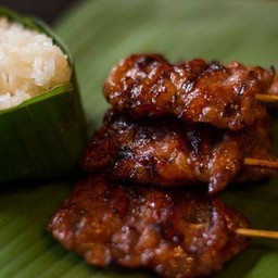 หมูปิ้งนมสด บ้านกรด