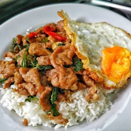 กะเพราเนื้อสับ
