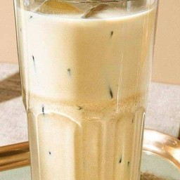 Chrysanthemum Tea With Milk