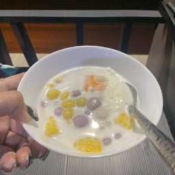 บัวลอยไข่หวาน