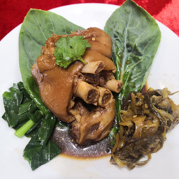 คาจัก(ข้อขาหมูทั้งชิ้น)