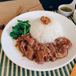 ข้าวหมูตุ๋น+ไส้ตุ๋น