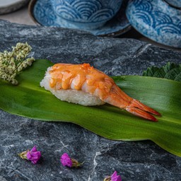 (22) ซูชิกุ้งสไปซี่