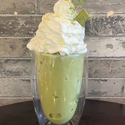 มัทฉะคิทแคทชาเขียว (ปั่น)