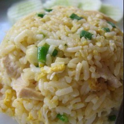 ข้าวผัดไก่