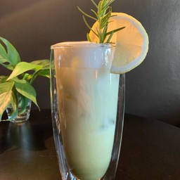 ICED MATCHA LATTE