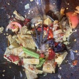 ตำหน่อไม้