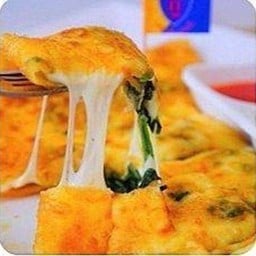 โรตี+ผักโขม+ไข่+ชีส