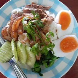 ข้าวมันไก่ อาม่า