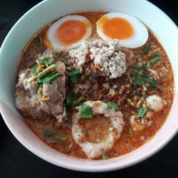 รสแซ่​บ​แซบ