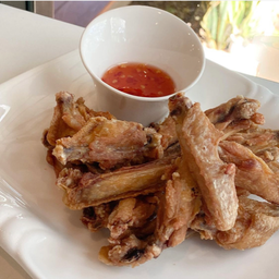 ปีกไก่ทอดเกลือ