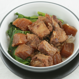 ข้าวซี่โครงหมูอบหัวไชเท้า.