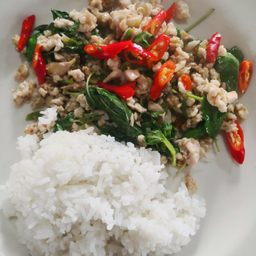 ข้าวกะเพราไก่